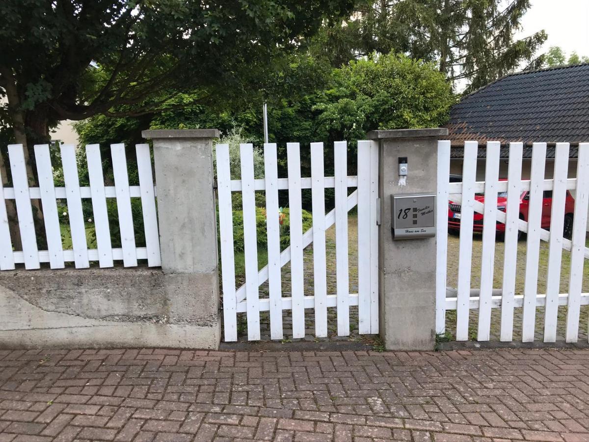 Ferienwohnung Haus Am See Ewighausen Exteriör bild