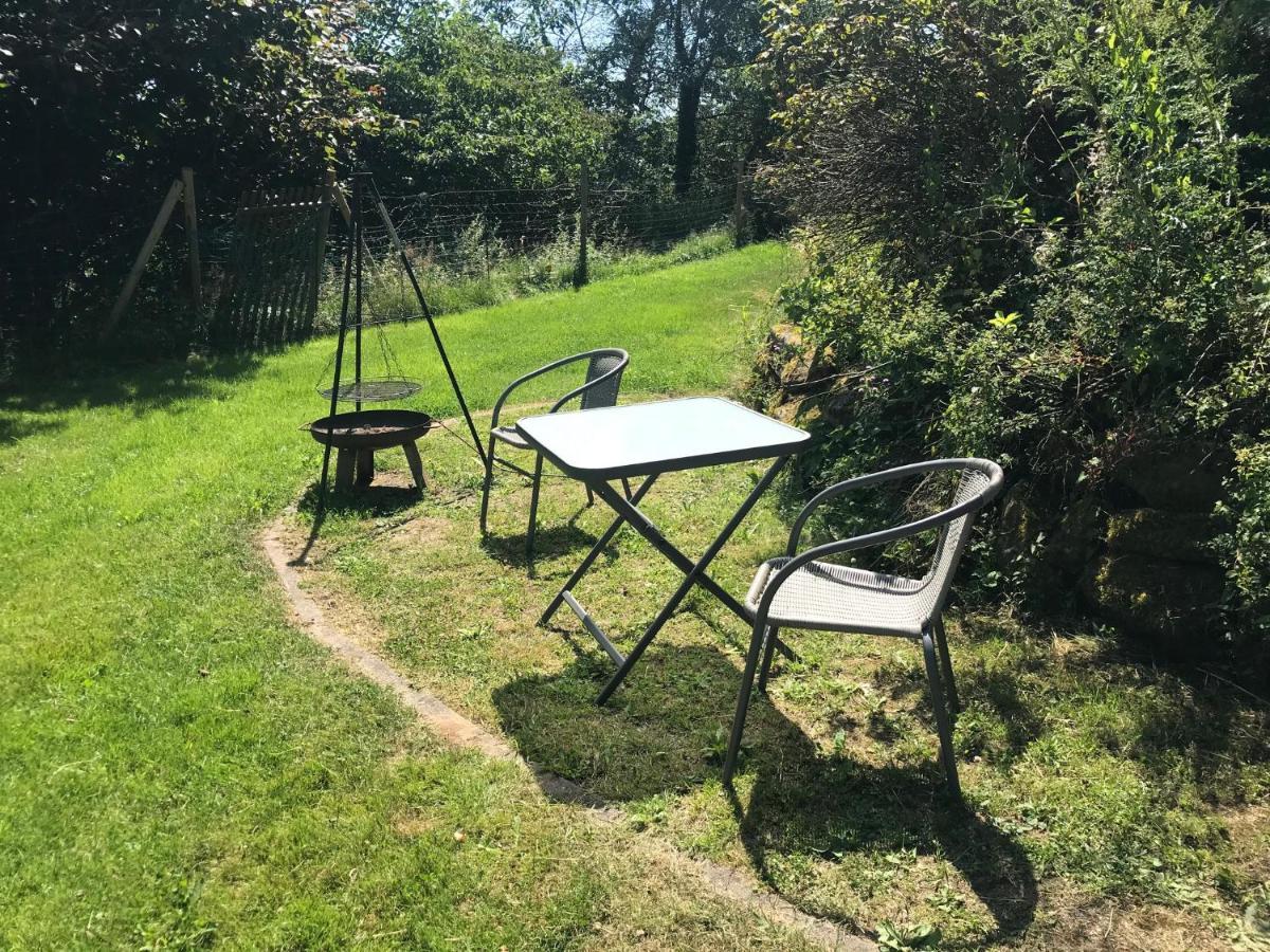 Ferienwohnung Haus Am See Ewighausen Exteriör bild