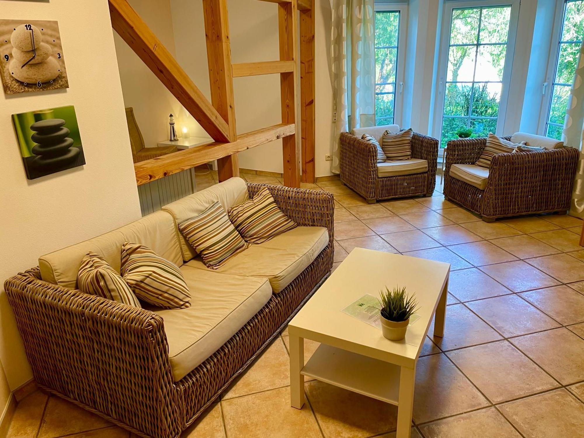 Ferienwohnung Haus Am See Ewighausen Exteriör bild